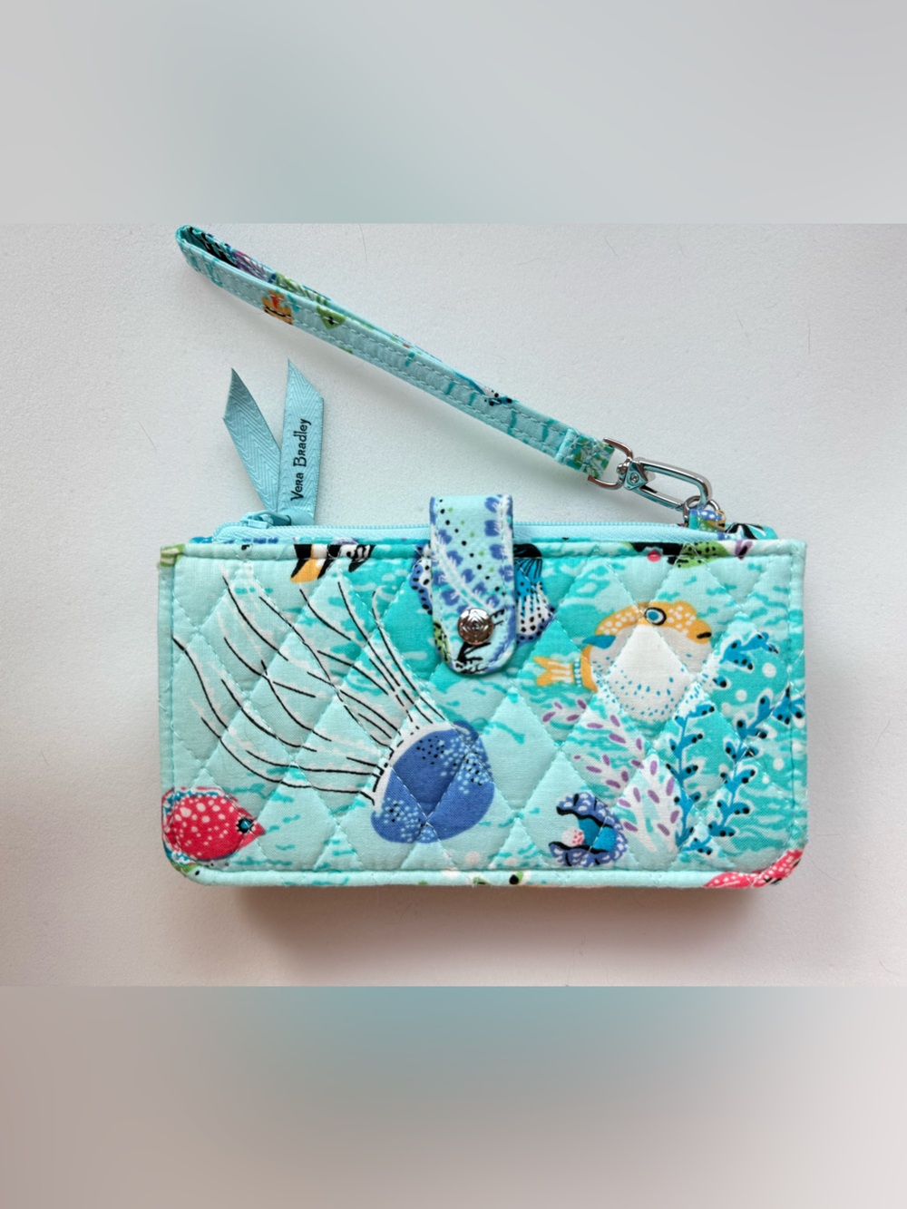 NWOT Vera Bradley Wristlet Wallet Antilles Treasure Wallet Blue Ocean Fish RFID - Picture 4 of 7